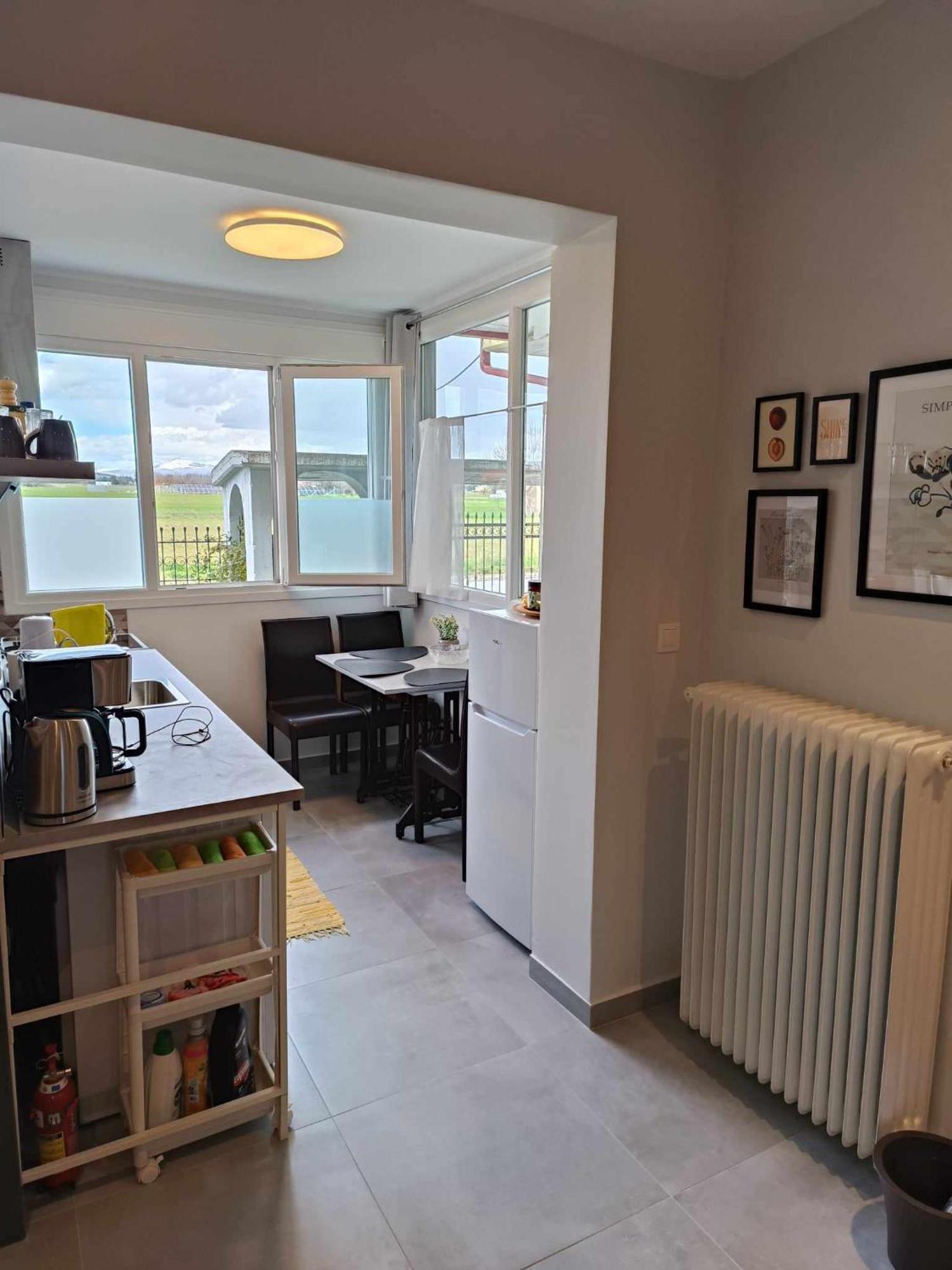 Polys Apartment And Paraskevi Studio With View Ptolemaida Esterno foto